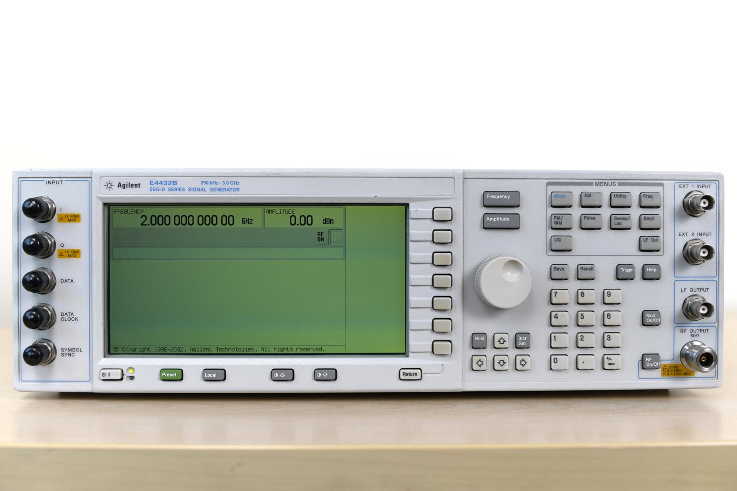 Agilent E4432B